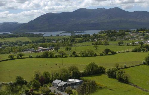 Kathleens Country House Lower Coolcorcoran Exterior photo