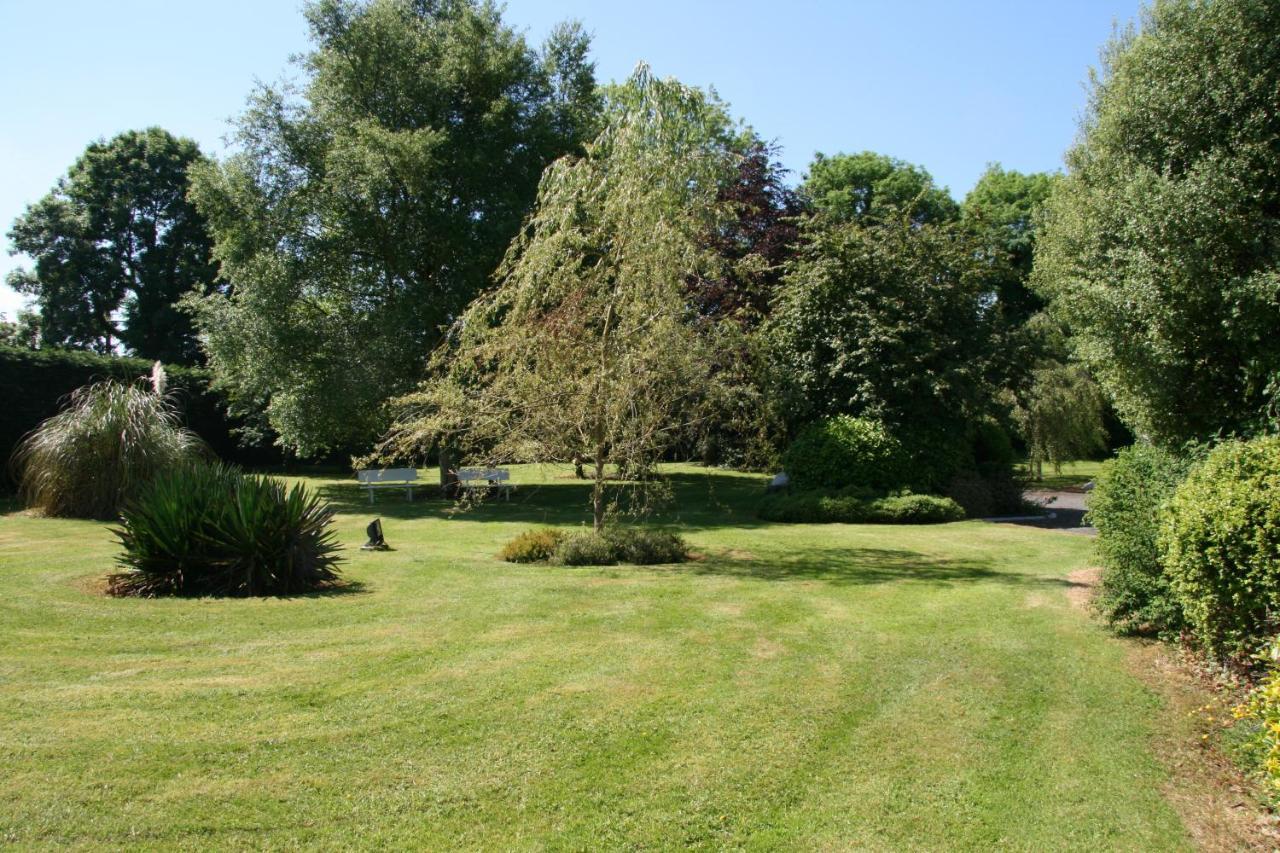 Kathleens Country House Lower Coolcorcoran Exterior photo